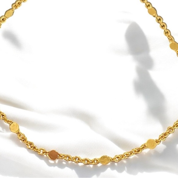 Gold plated mirror women’s 6.7  bracelet. Adjustable to make larger - Picture 3 of 4